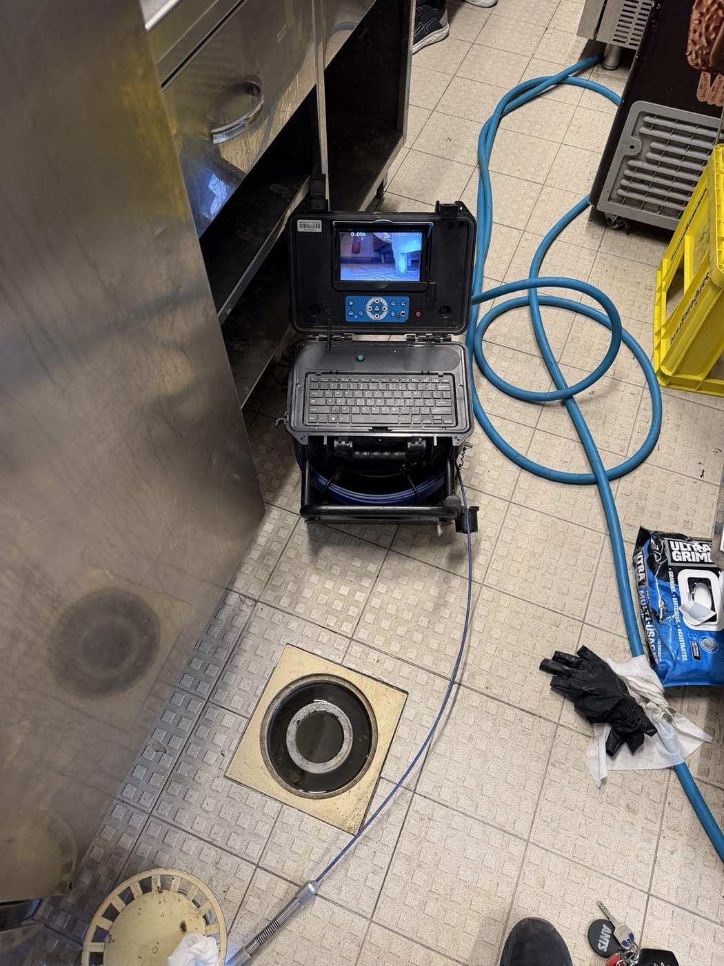 Nouvelle intervention débouchage canalisation par Atelier Brochant