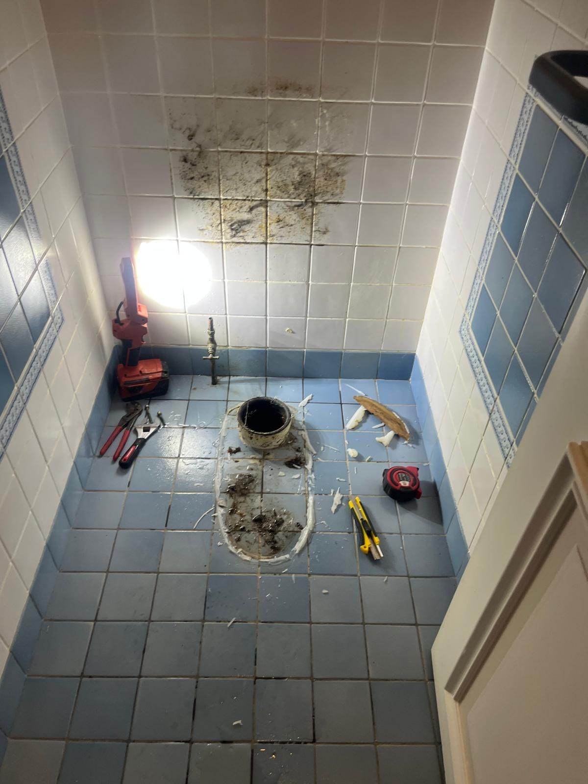 Réparation fuite d'eau — chantier récent